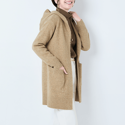 ふっくらフード付きロングカーディガン