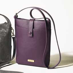 長財布も入るレザーコンパクトショルダー（バルコス）