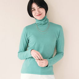 ナチュウォーム・タートルネックカットソー