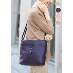 7ポケット・スクエアショルダー