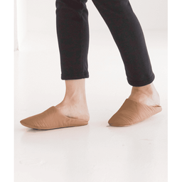 キルティングルームシューズ（アルミ入り）