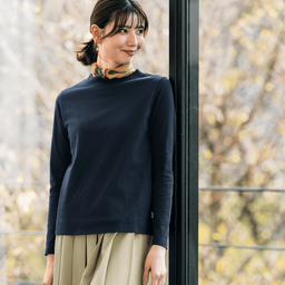 ハイネック長袖カットソー（LOC）