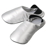 かかとぴったり足まもりルームシューズ