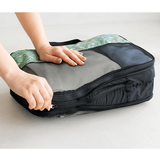 スマートに旅行・圧縮できるトラベルポーチ