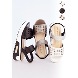 らくらく歩く・エアークッションサンダル