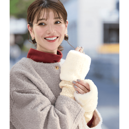 手の甲まであたたかい・ファー＆ニットアームカバー