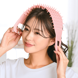 リバーシブル・スカルプケアブラシ