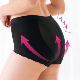 お尻を小さく見せるシェイプショーツ